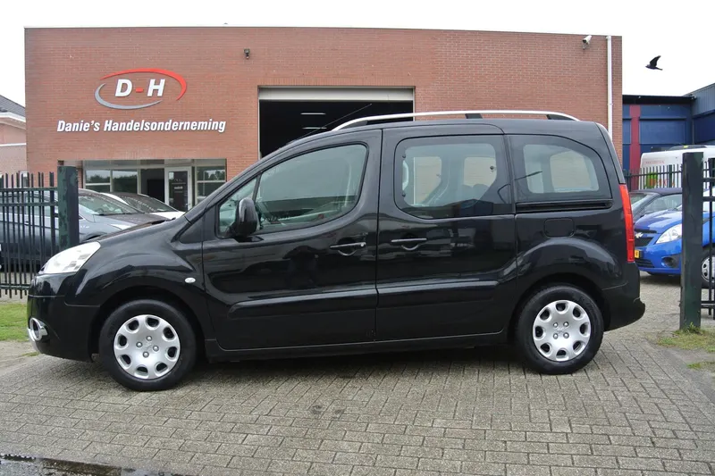 Peugeot Partner (2012)