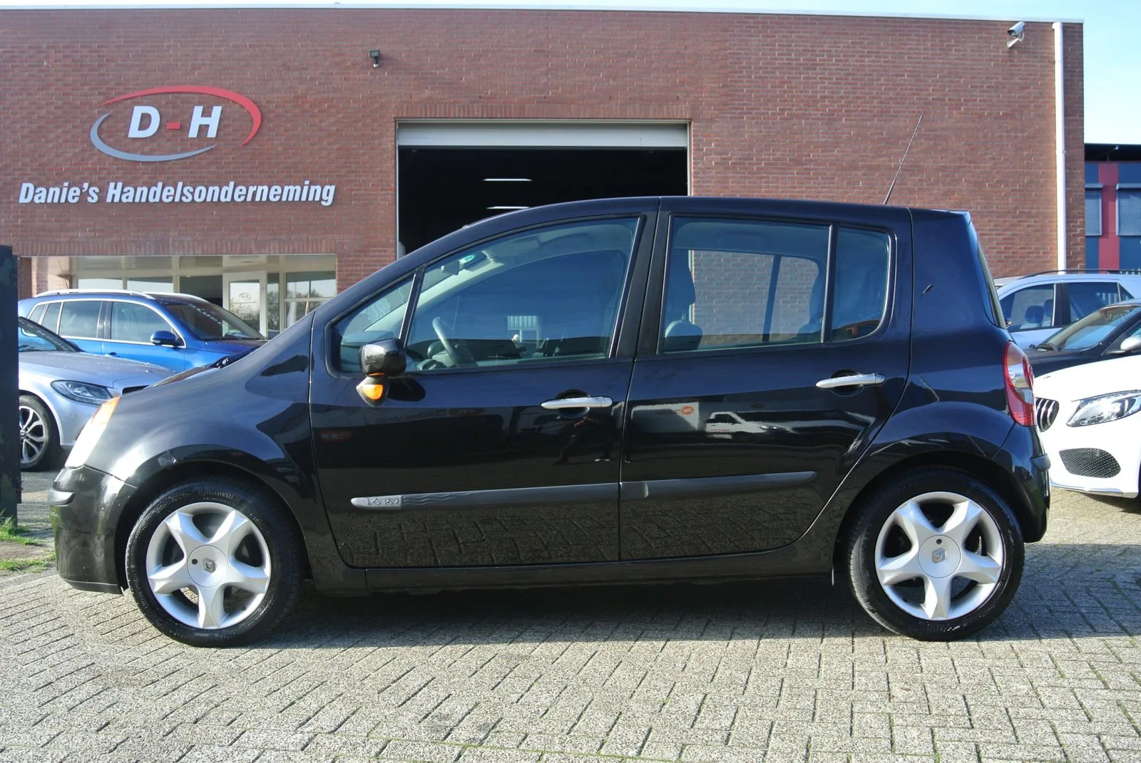 Renault Modus (2005) — foto 1