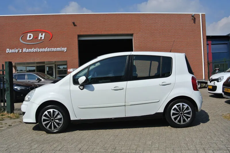 Renault Modus (2011)
