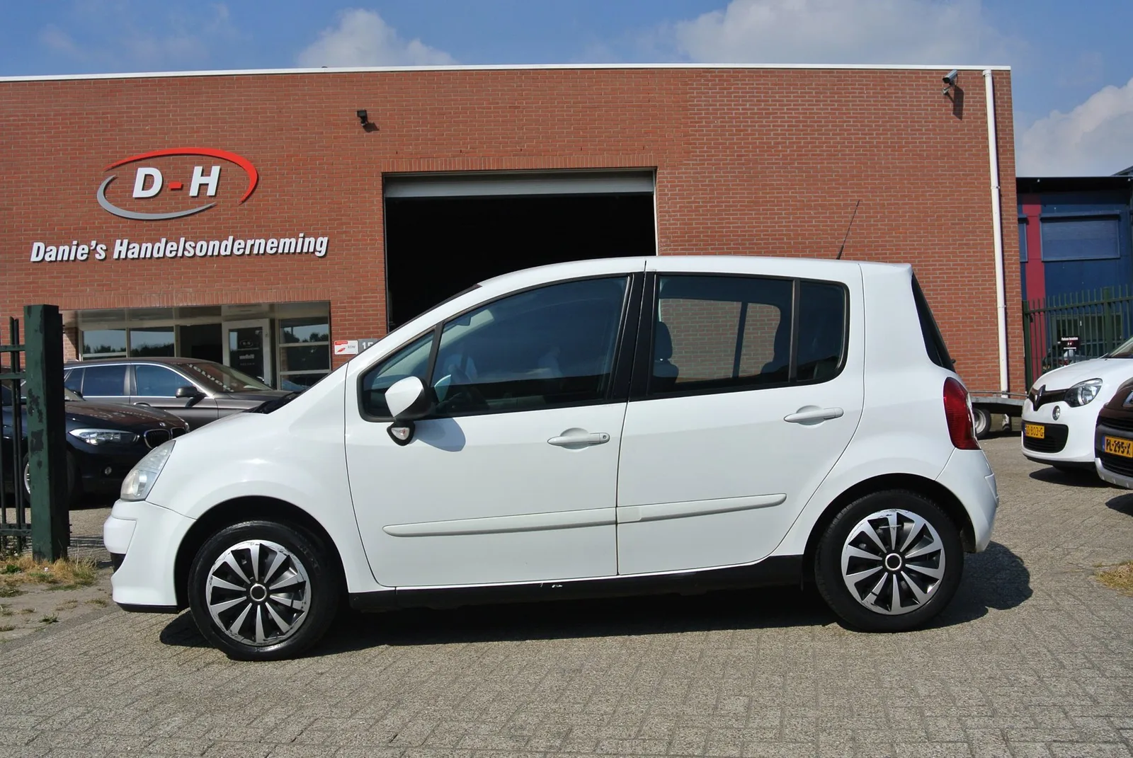 Renault Modus (2011) — foto 1