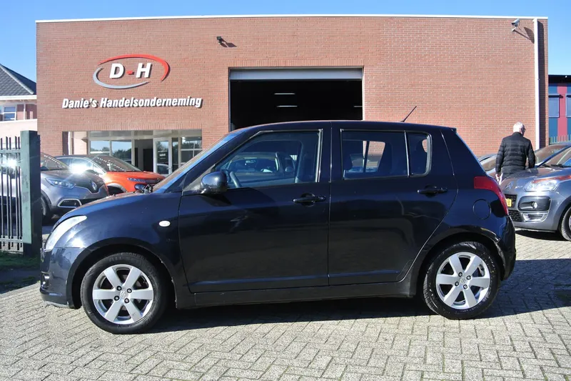 Suzuki Swift (2008)
