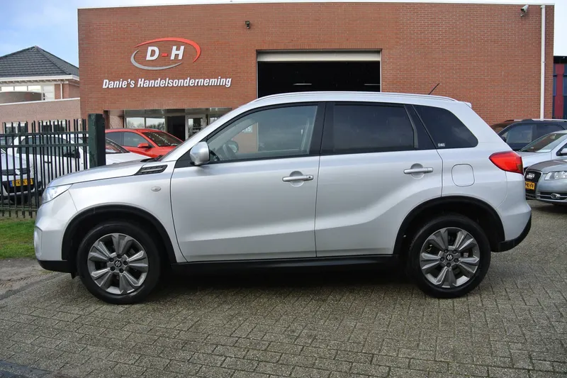 Suzuki Vitara (2017)