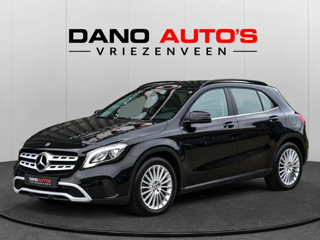 Mercedes-Benz GLA-Klasse (2018) — foto 1