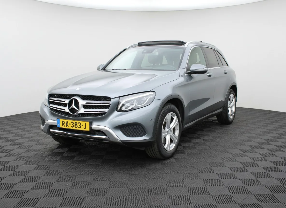 Mercedes-Benz GLC-Klasse (2016) — foto 1