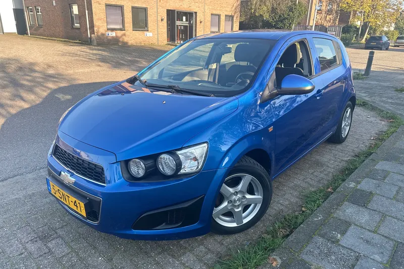 Chevrolet Aveo (2013)