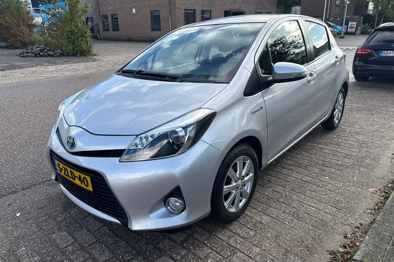 Toyota Yaris (2013)