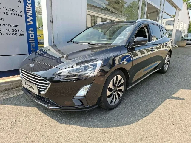 Ford Focus (2019) — foto 1