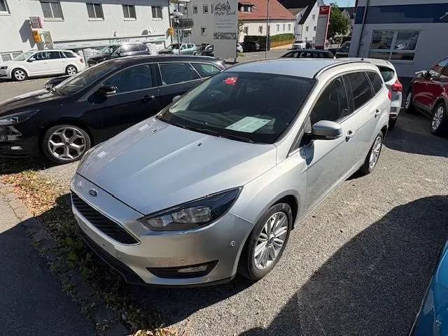 Ford Focus (2018) — foto 1