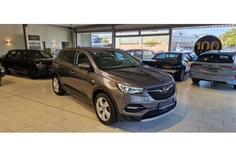 Opel Grandland (2018)