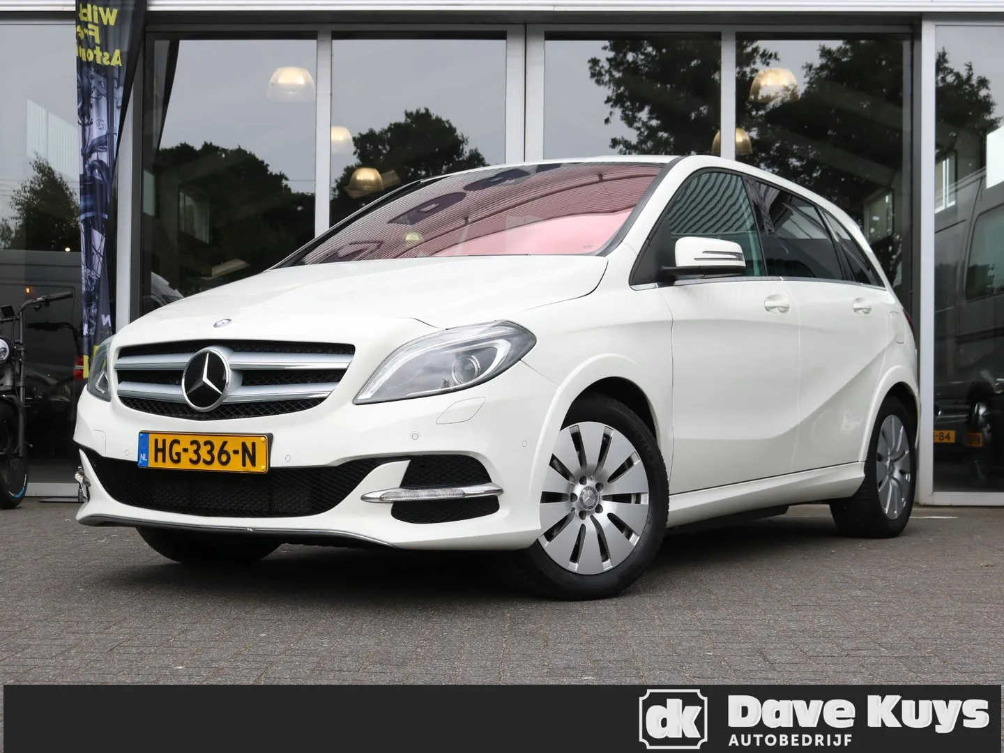 Mercedes-Benz B-Klasse (2015) — foto 1