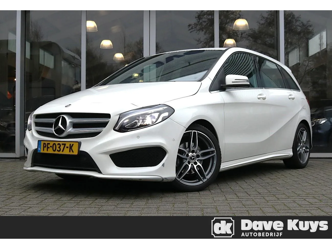 Mercedes-Benz B-Klasse (2017) — foto 1