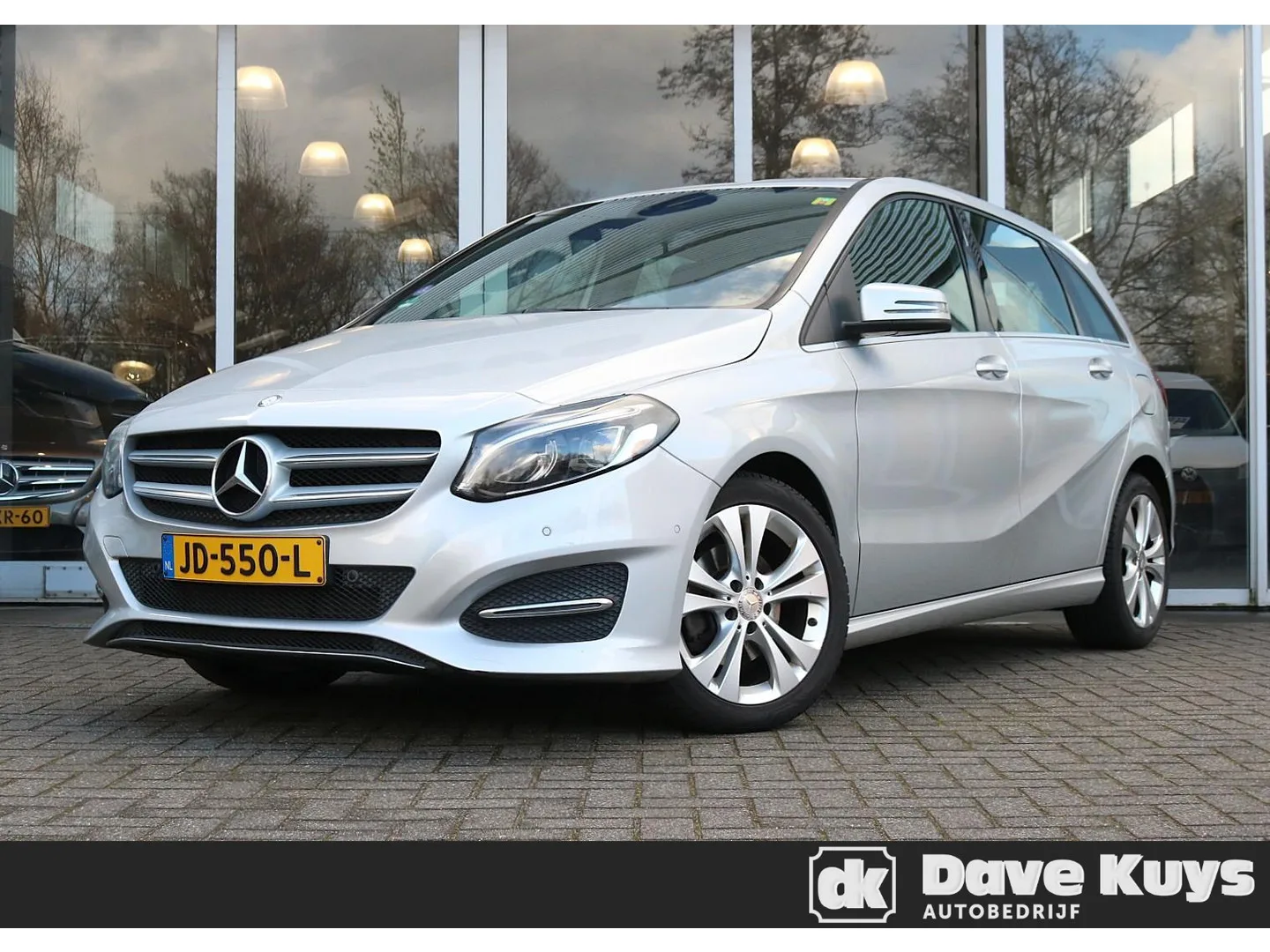 Mercedes-Benz B-Klasse (2016) — foto 1