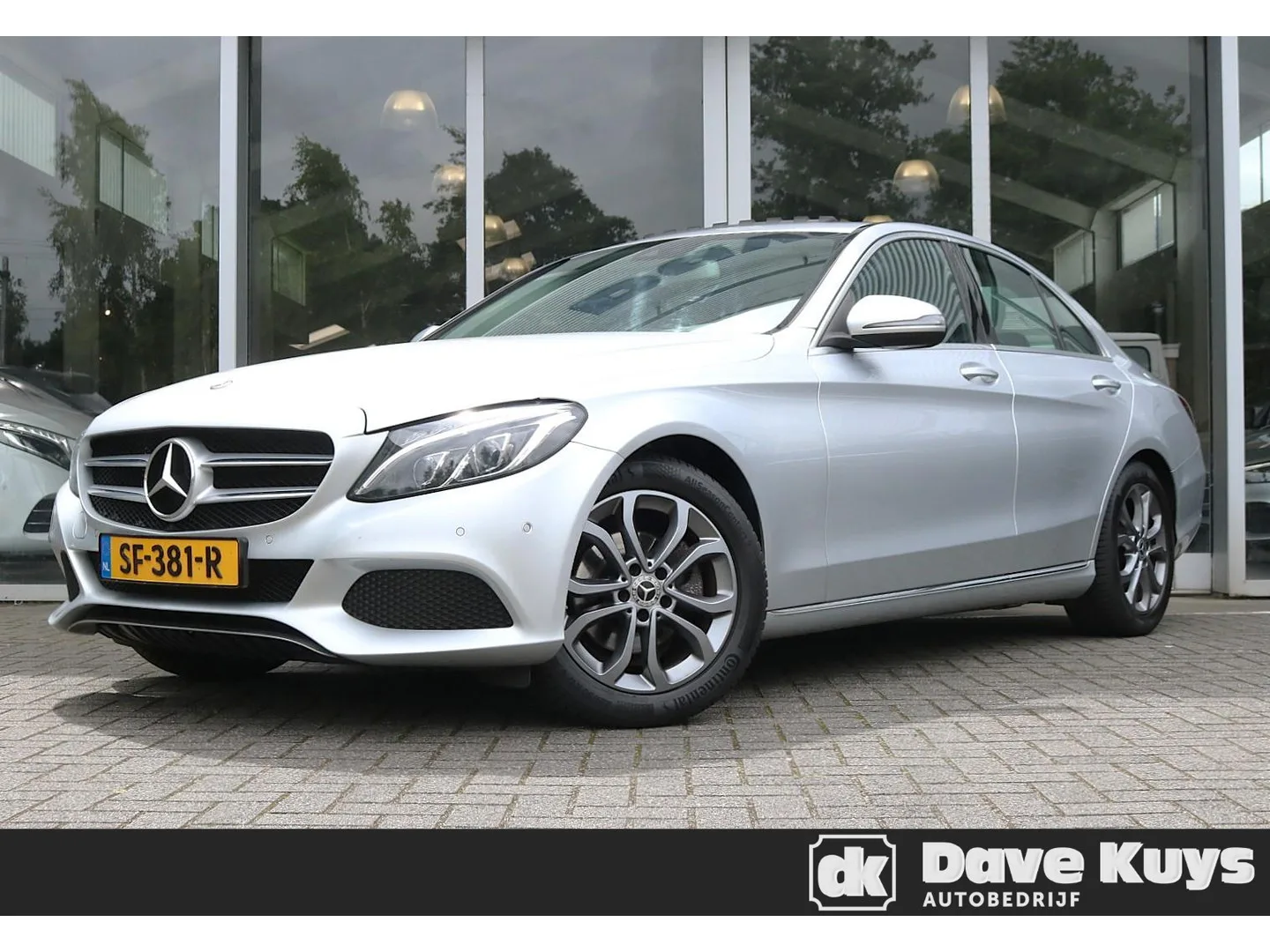 Mercedes-Benz C-Klasse (2017) — foto 1