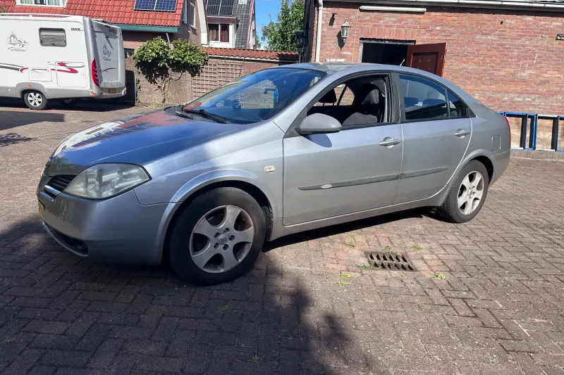 Nissan Primera (2003)