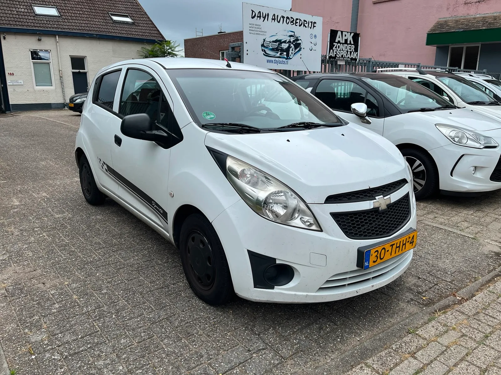 Chevrolet Spark (2012) — foto 1