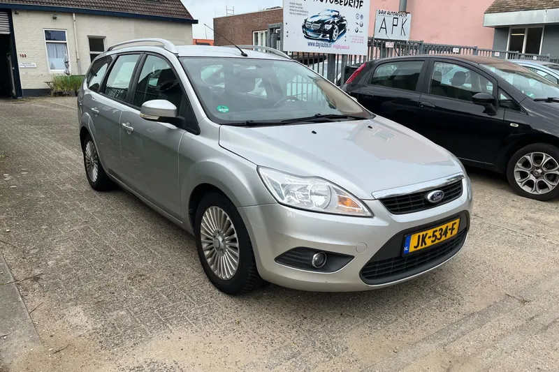 Ford Focus (2010)