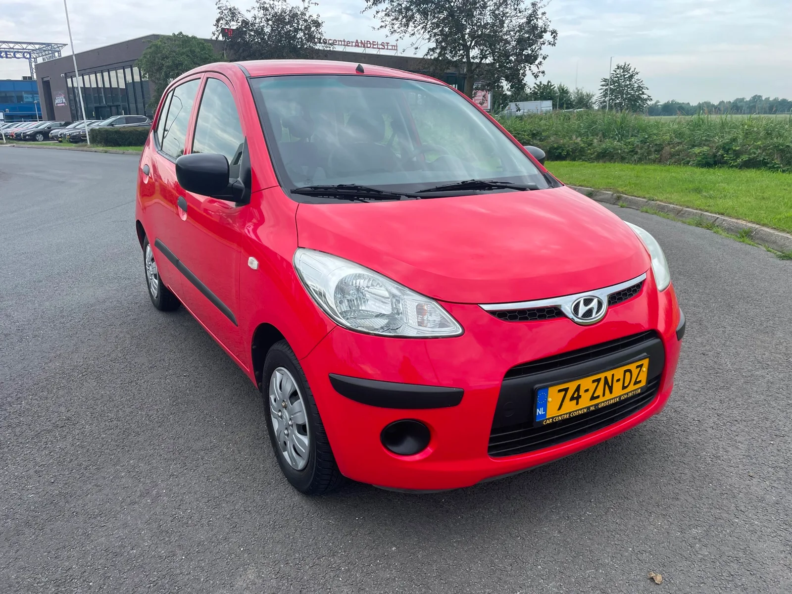 Hyundai i10 (2008) — foto 1