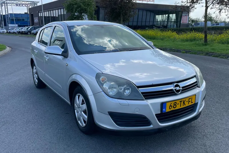 Opel Astra (2006)