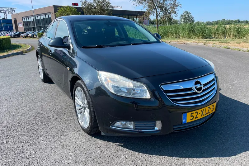 Opel Insignia (2012)