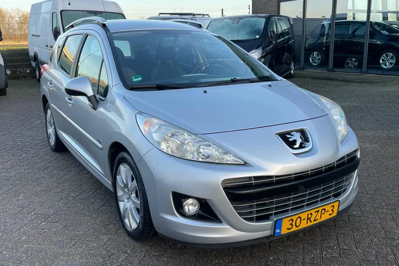 Peugeot 207 (2011)