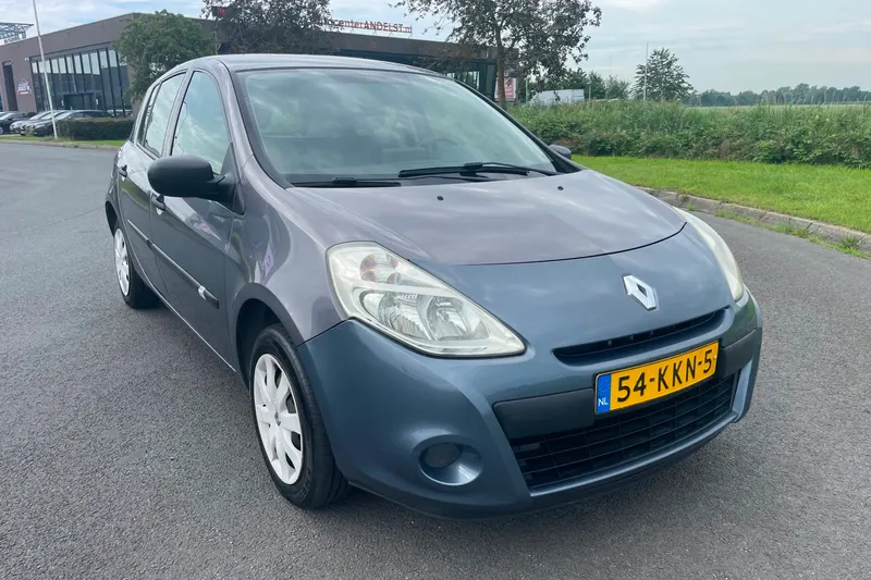 Renault Clio (2010)