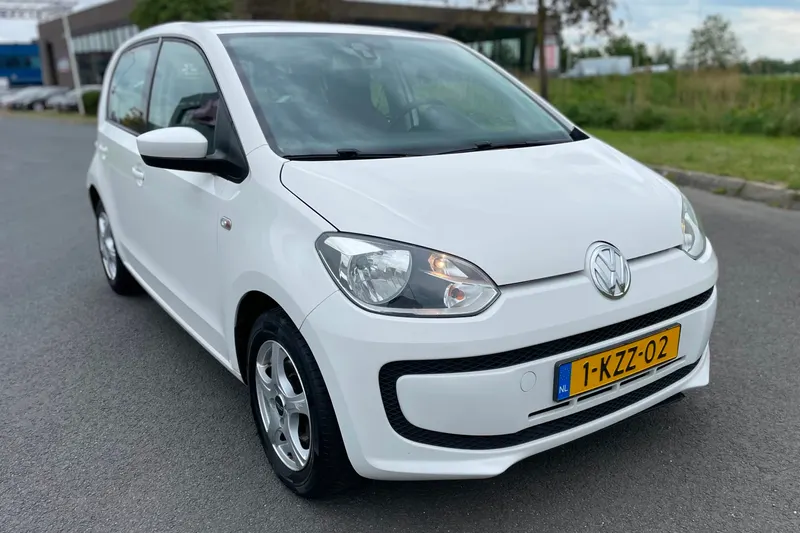 Volkswagen Up! (2013)