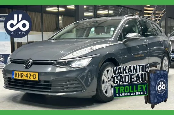 Volkswagen Golf (2021) — foto 1
