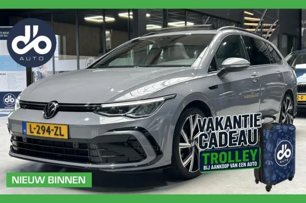 Volkswagen Golf (2021) — foto 1
