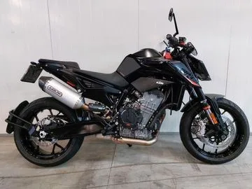 KTM 890 (2022) — foto 1