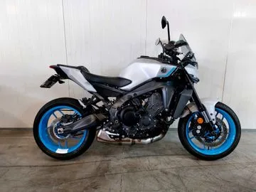 Yamaha MT-09 Y-AMT (2025) — foto 1