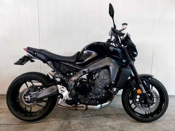 Yamaha MT-09 (2021) — foto 1