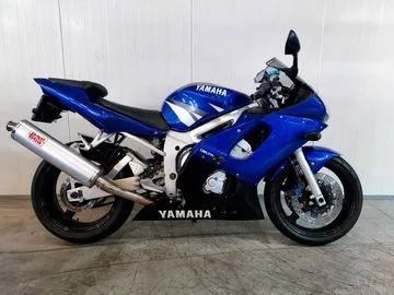Yamaha YZF-R6 (2002) — foto 1