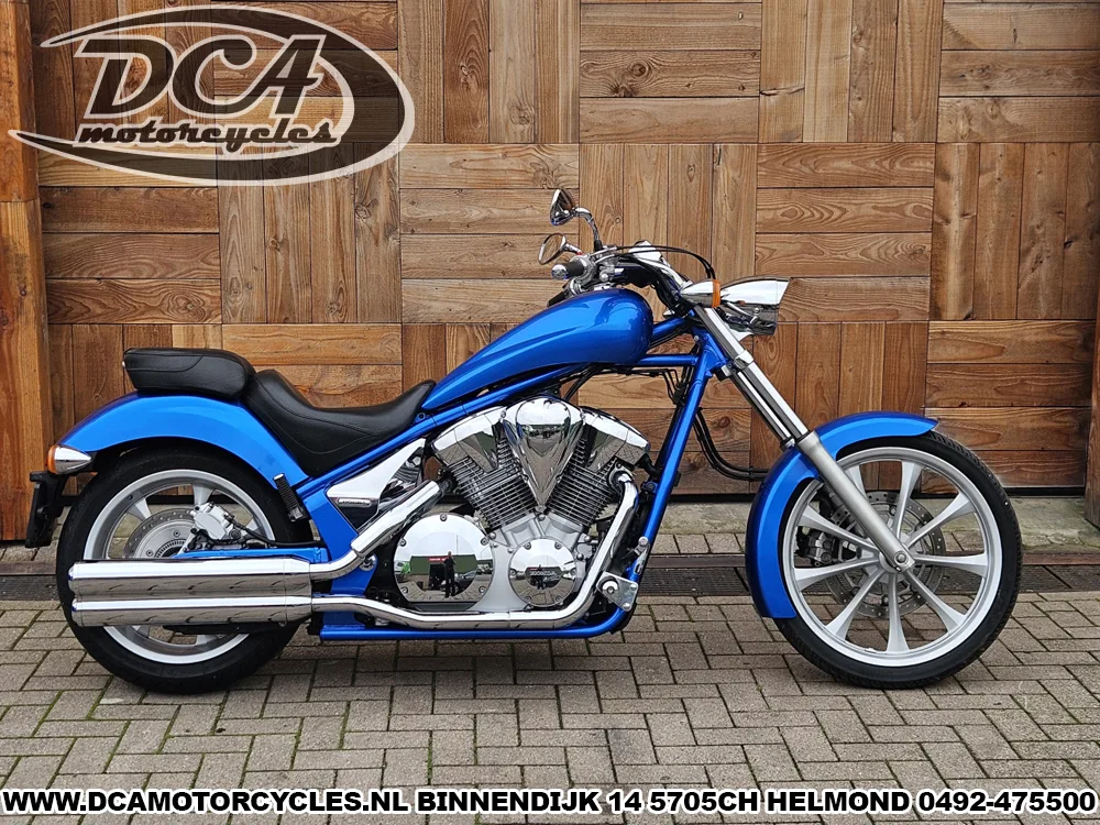Honda VT1300CX (2011) — foto 1