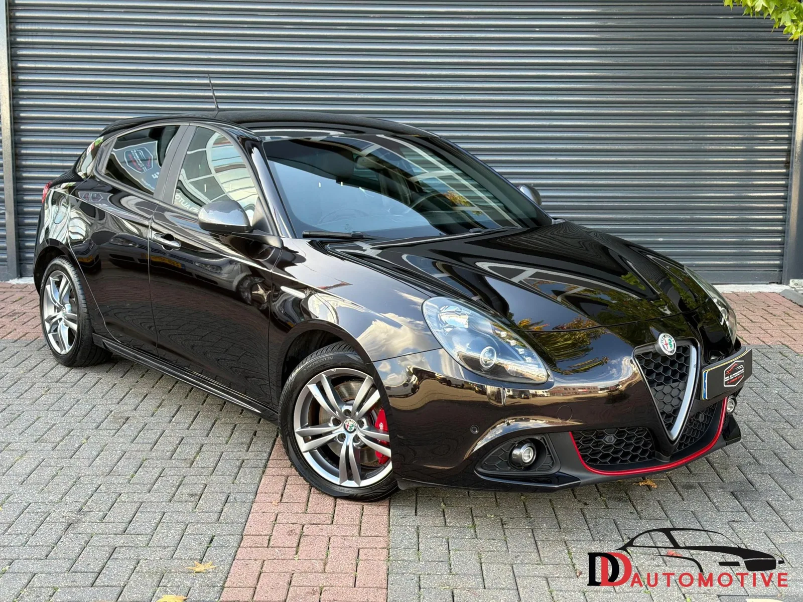 Alfa Romeo Giulietta (2017) — foto 1