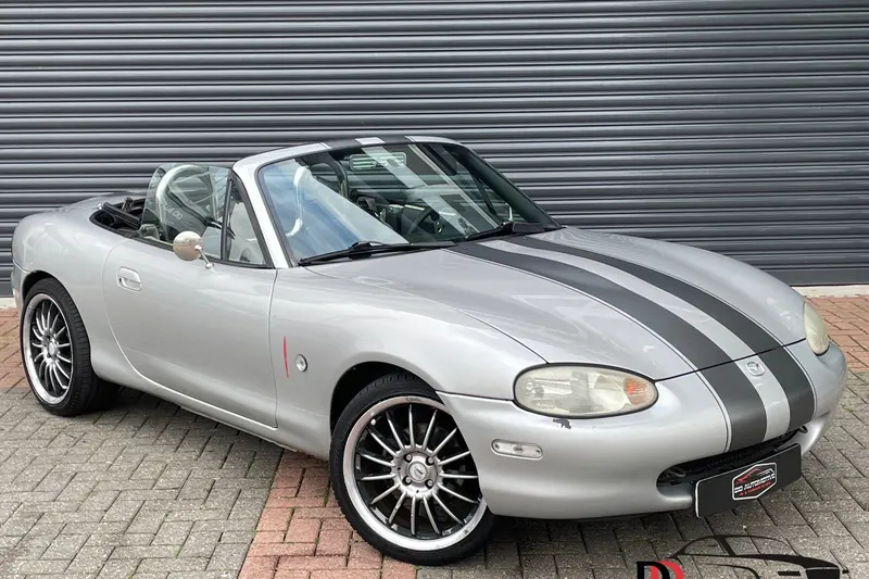 Mazda MX-5 (1998)