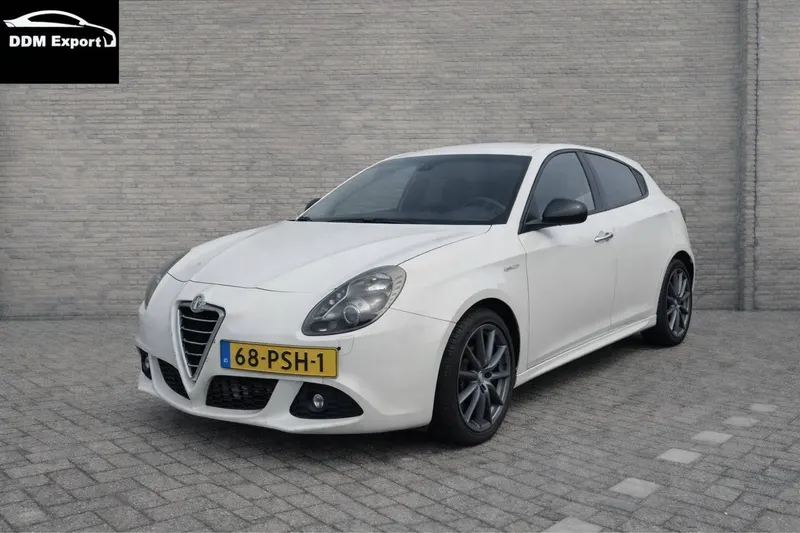Alfa Romeo Giulietta (2011)