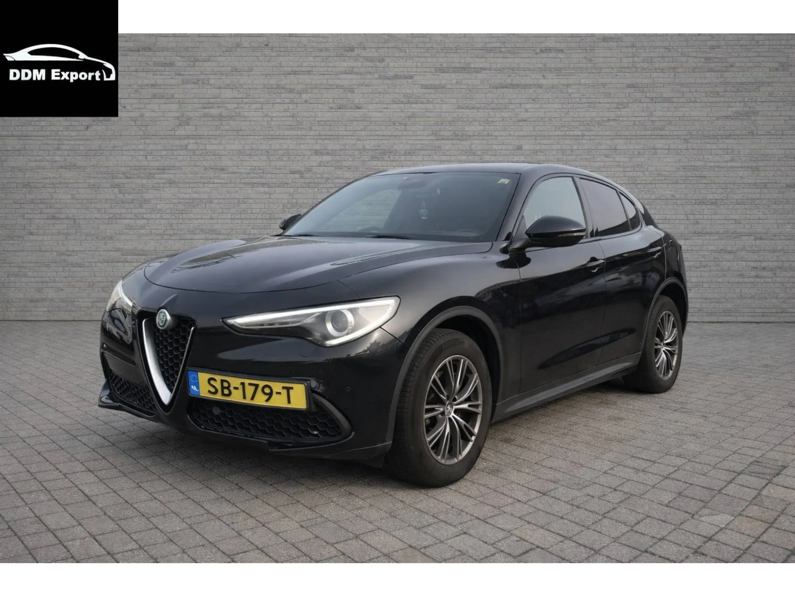 Alfa Romeo Stelvio (2018) — foto 1