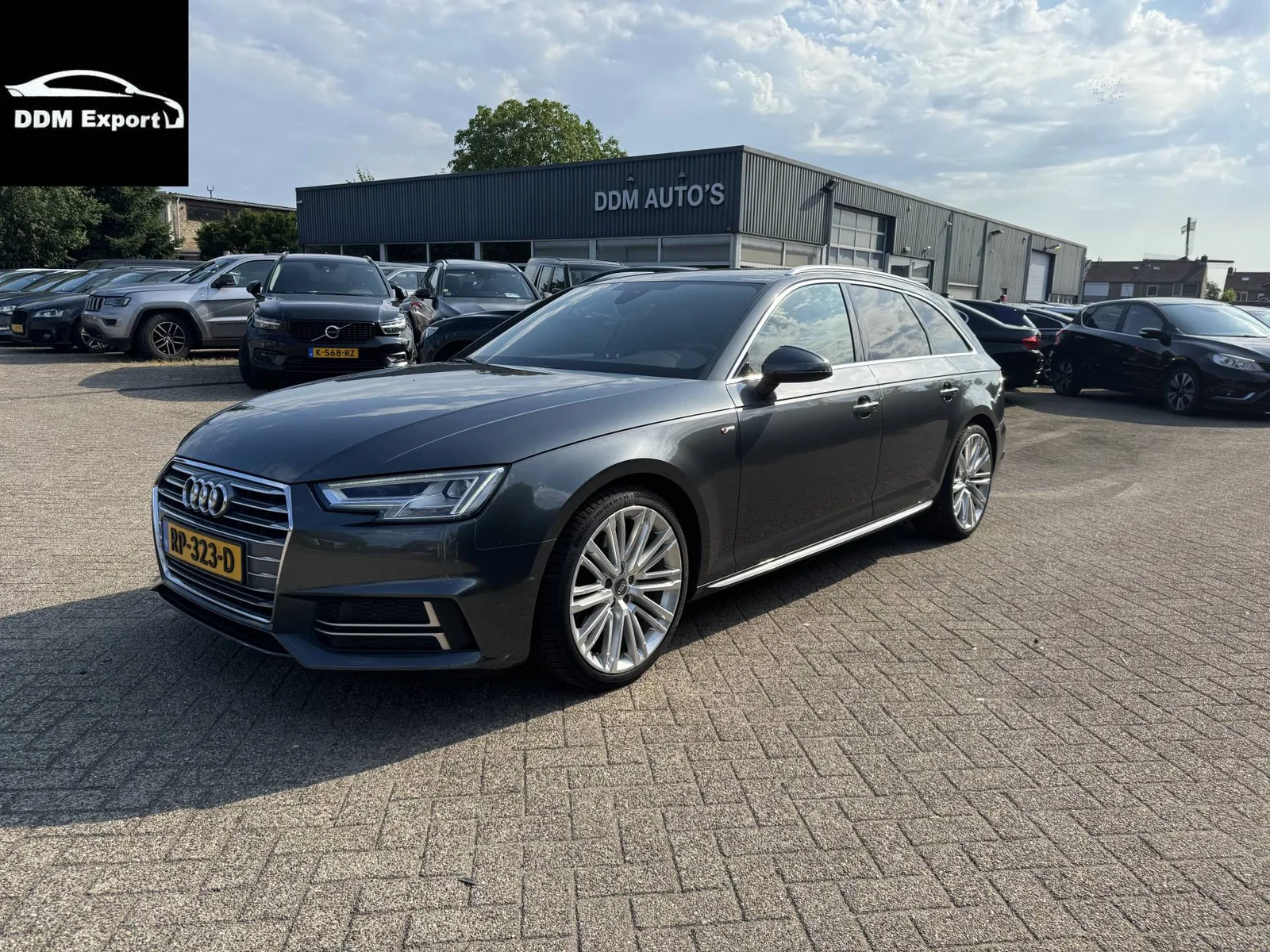 Audi A4 (2018) — foto 1