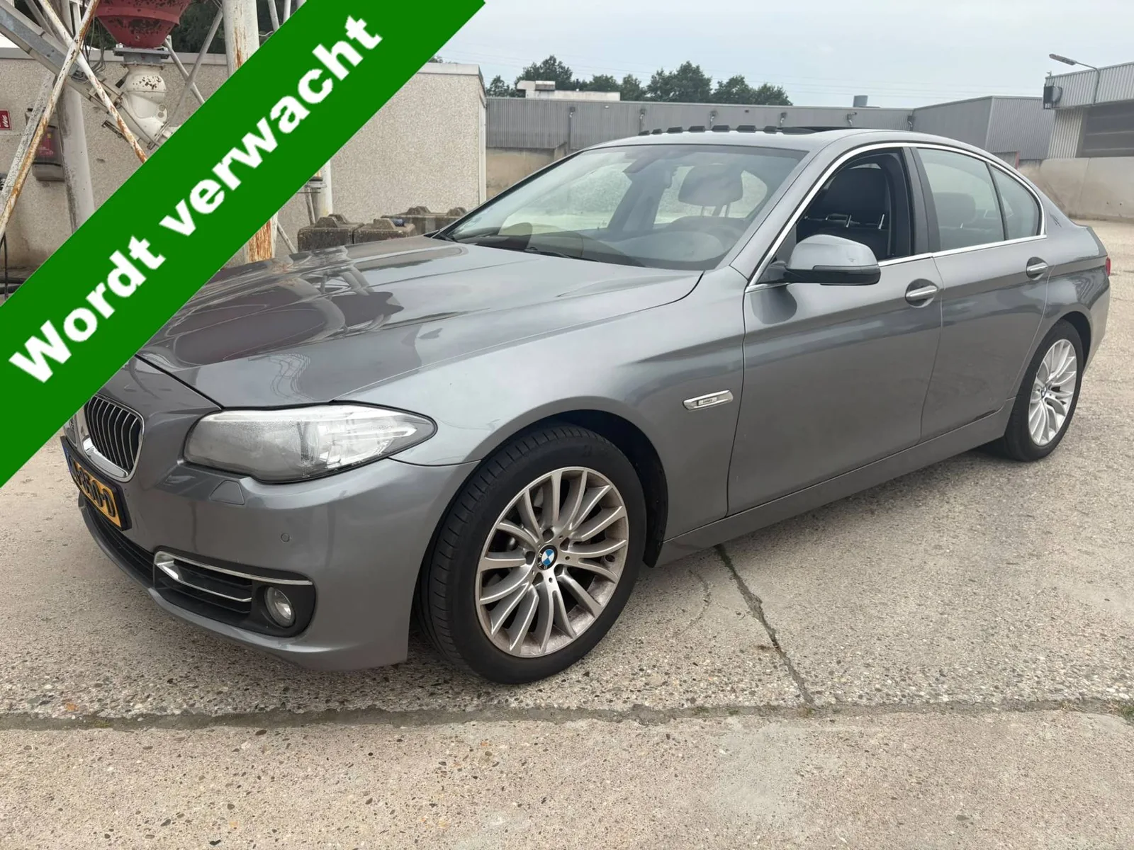 BMW 5-Serie (2015) — foto 1