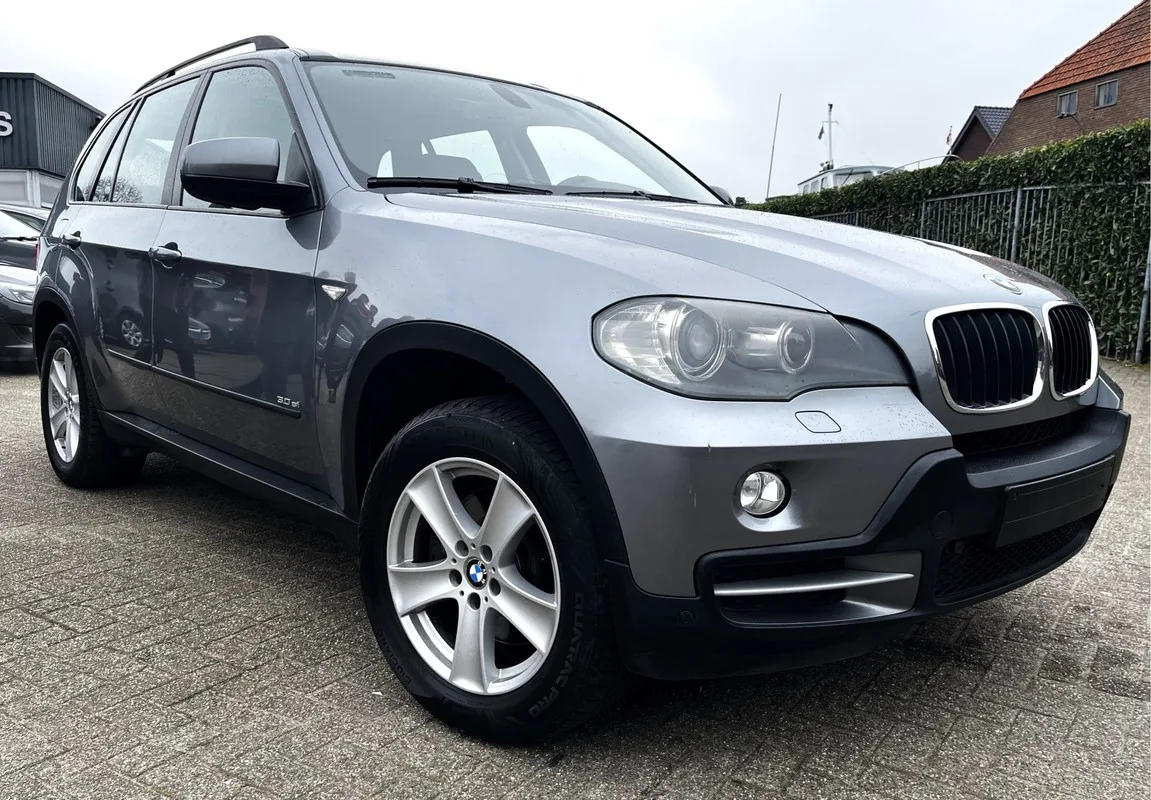 BMW X5 (2007) — foto 1