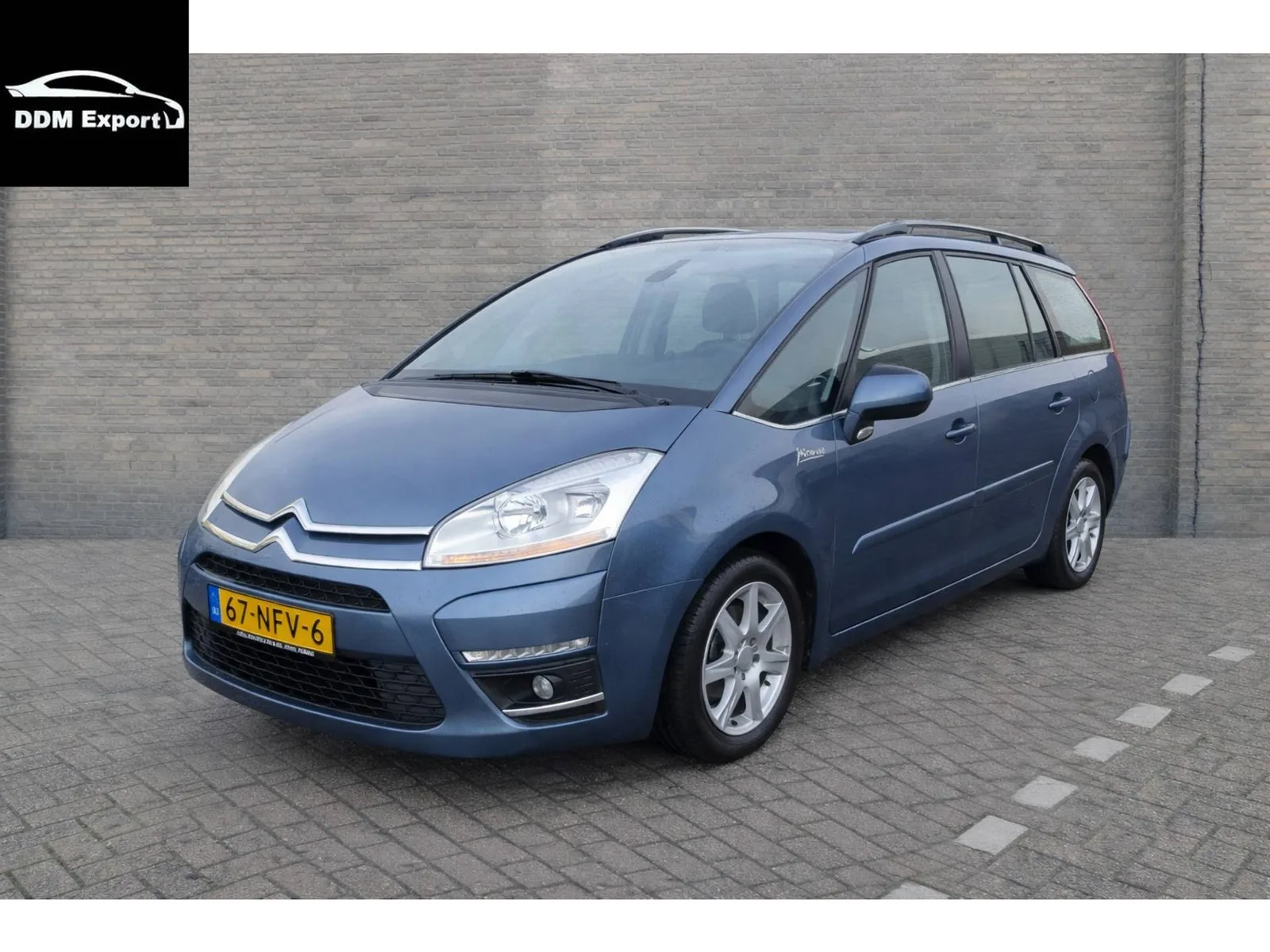 Citroën Grand C4 Picasso (2010) — foto 1