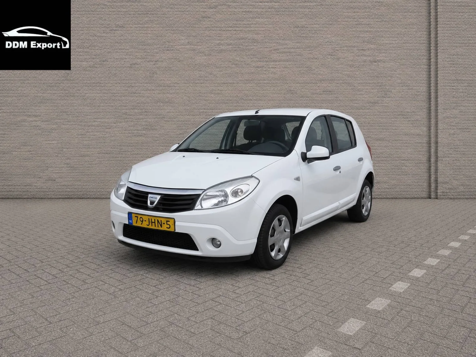 Dacia Sandero (2009) — foto 1
