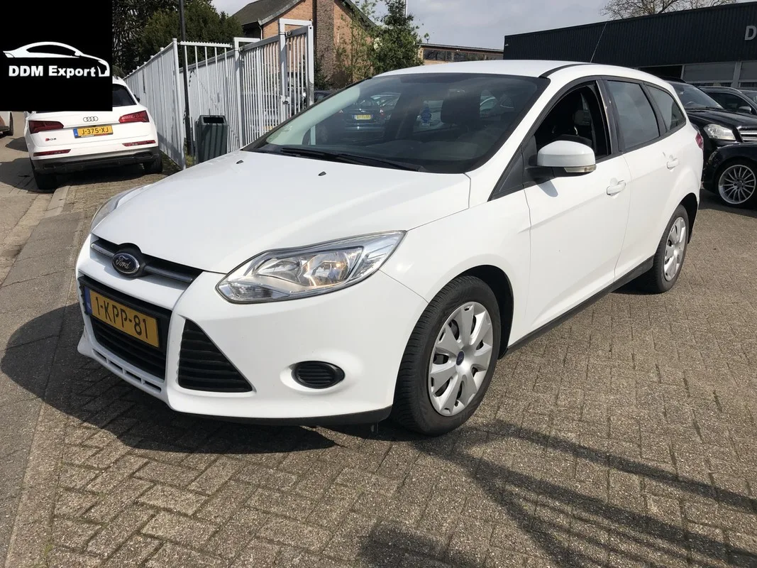 Ford Focus (2013) — foto 1