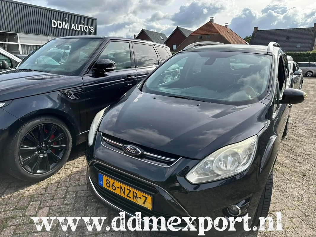 Ford Grand C-Max (2011) — foto 1