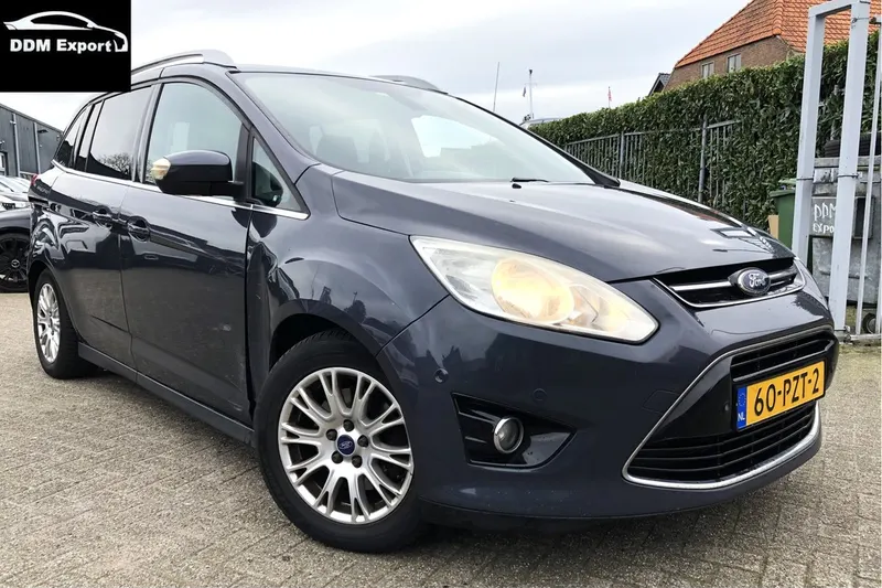 Ford Grand (2011)
