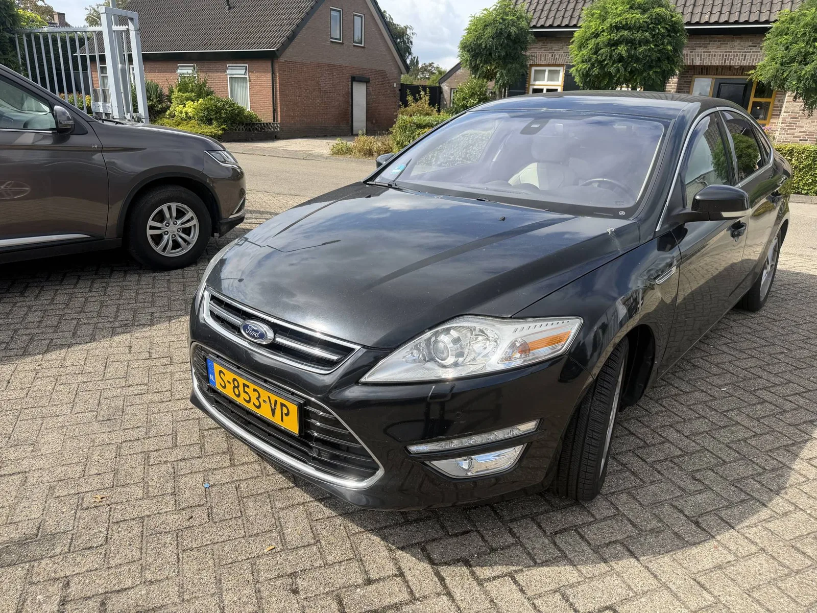 Ford Mondeo (2011) — foto 1
