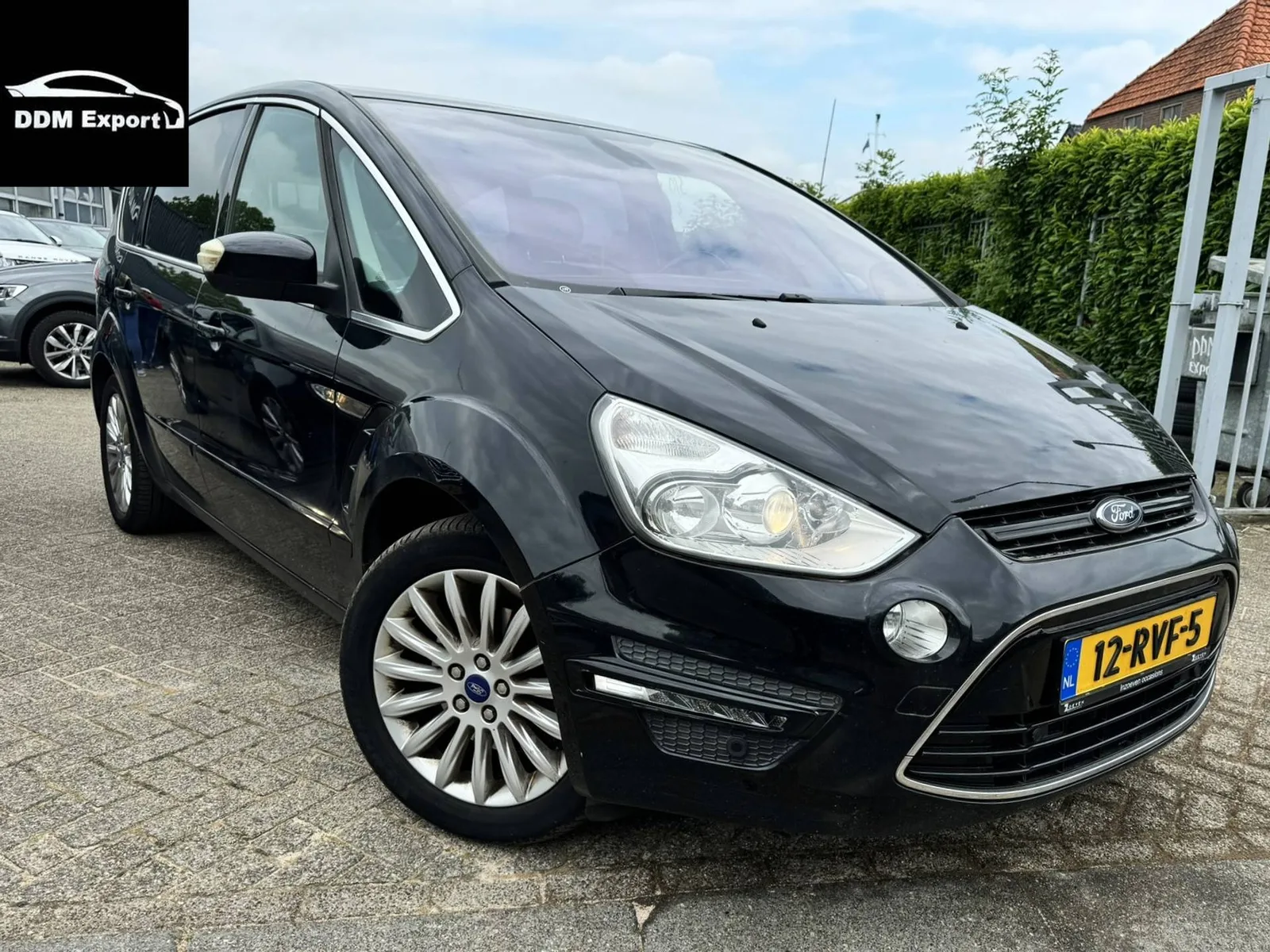 Ford S-Max (2011) — foto 1