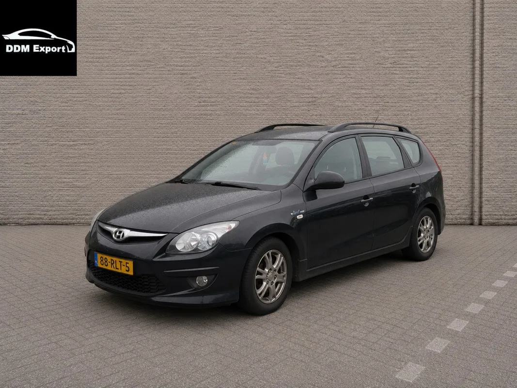 Hyundai i30 (2011) — foto 1
