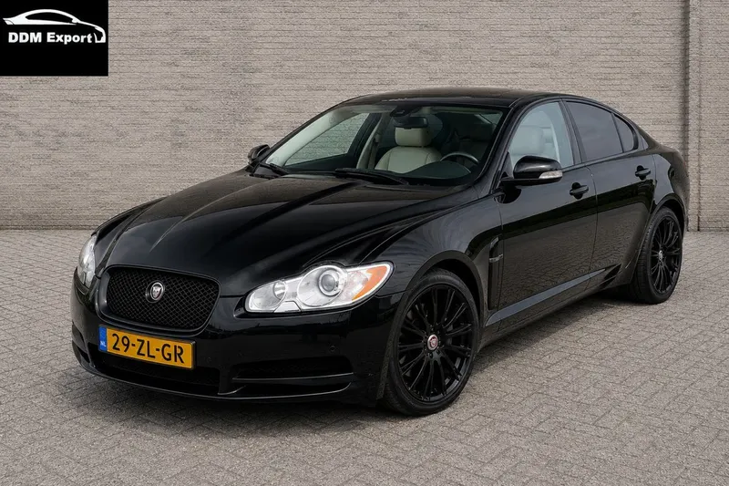 Jaguar XF (2008)