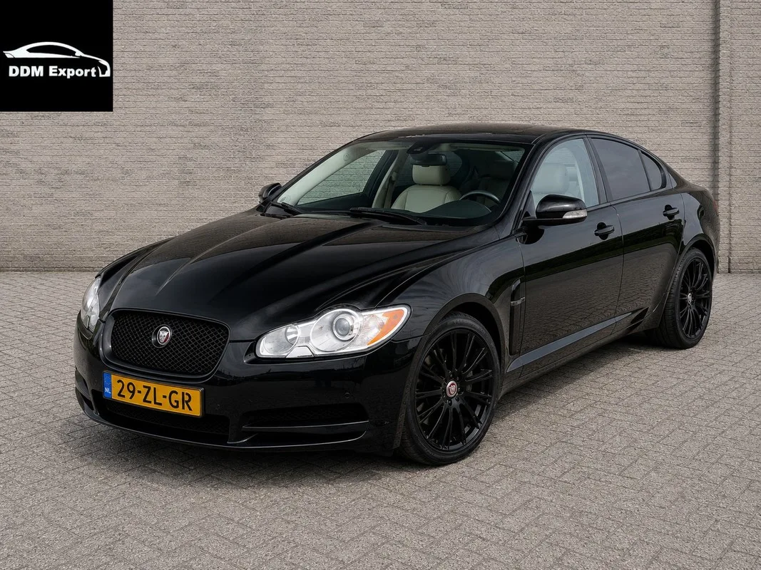 Jaguar XF (2008) — foto 1